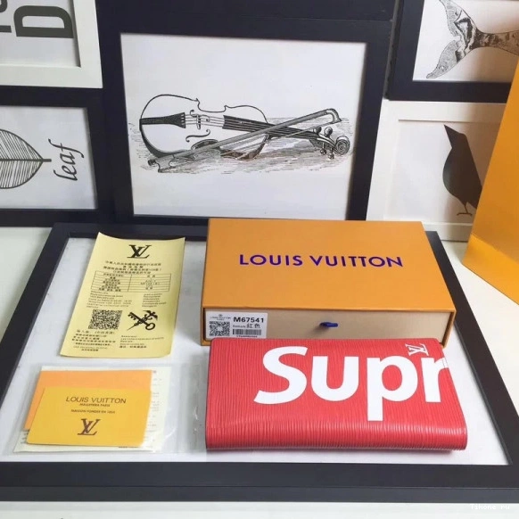 Affordable Louis Supreme Vuitton wallet 0726